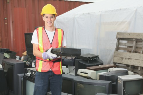 Choosing a reliable demolition waste removal partner